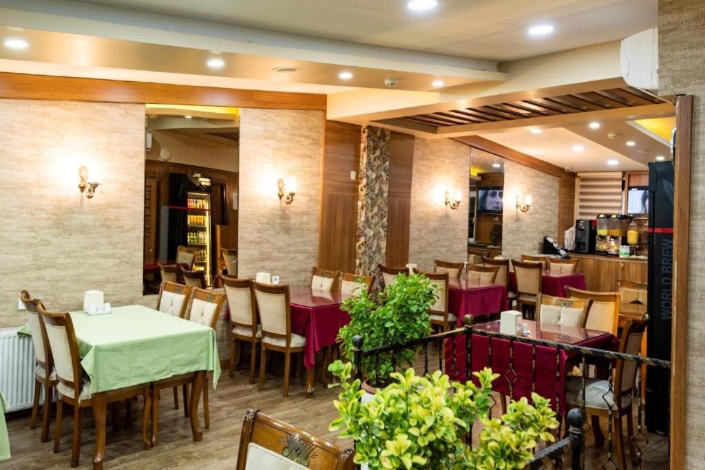 Gross Hotel Истанбул Екстериор снимка